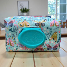 Load image into Gallery viewer, Wiper/Diaper Bag