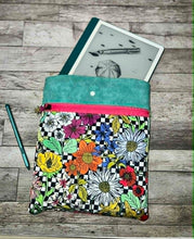 Load image into Gallery viewer, Kindle Scribe Sleeve